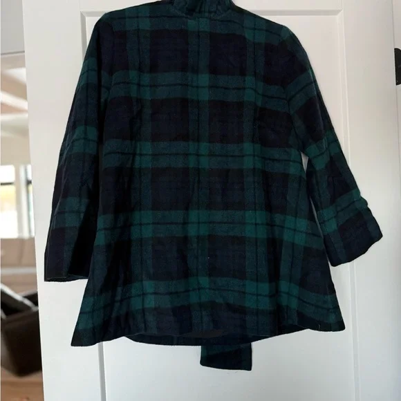 Tuckernuck Blackwatch navy and green Plaid Faye Blouse, large - Picture 5 of 6